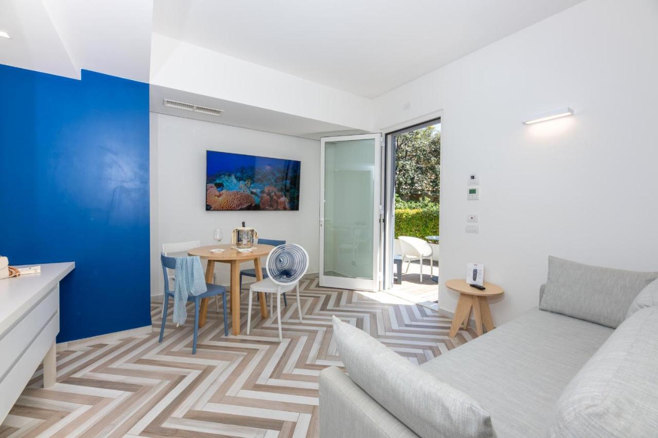 Amarina Suite Emotion Marina di Pietrasanta Luaran gambar